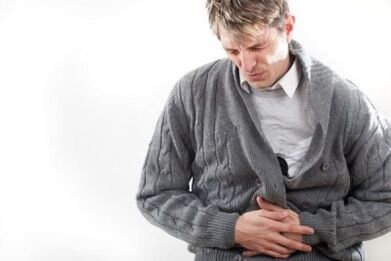 Beheko sabeleko mina prostatitisa duen gizon batean